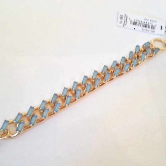 Carolee Bracelet Light Blue & Gold Toggle Clasp NWT Perfect Condition Orig $85 - Picture 6 of 7